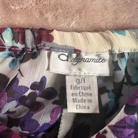 Dynamite Ruffle Floral Sleeveless Peplum Tank Top - Picture 4 of 4